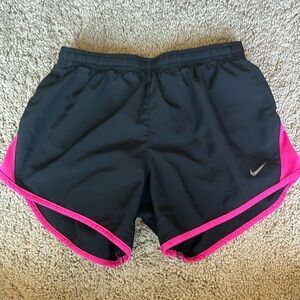 Nike athletic dri-fit shorts with liner